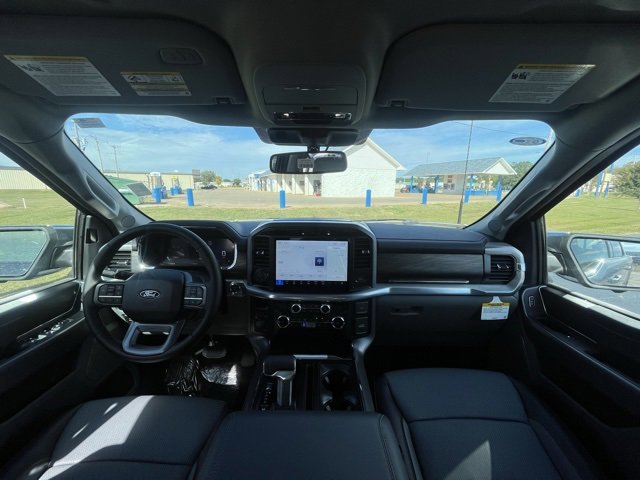 New 2025 Ford F150 Lariat image 10