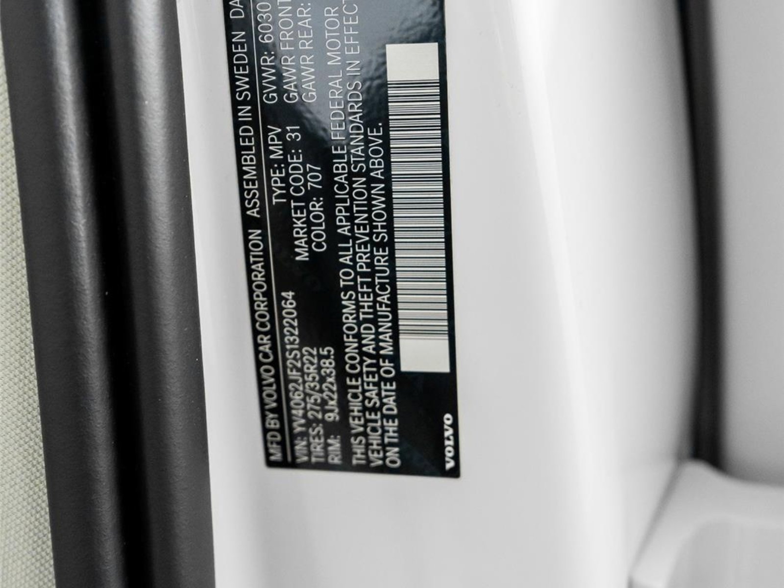 Used 2025 Volvo XC90 B6 Ultra w/ Protection Package Premier image 61