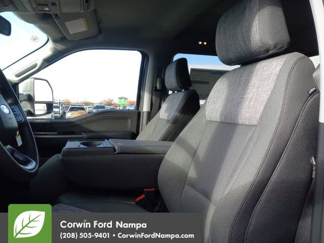 New 2026 Ford F250 XLT w/ XLT Premium Package image 23