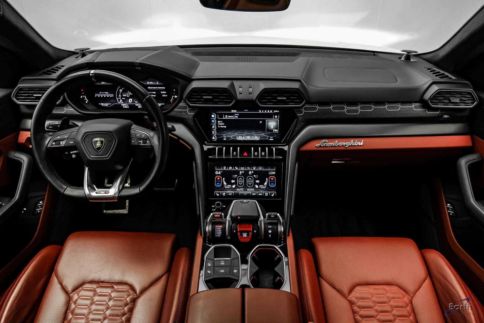 Used 2022 Lamborghini Urus image 35