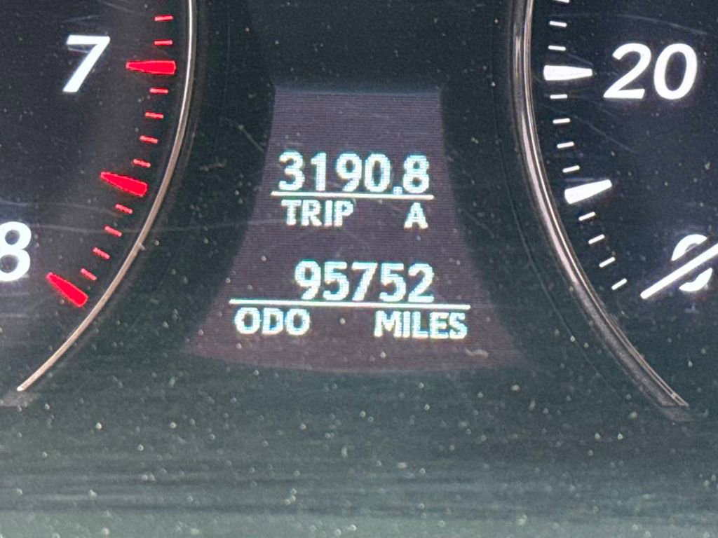 Used 2010 Lexus LS 460 RWD image 12