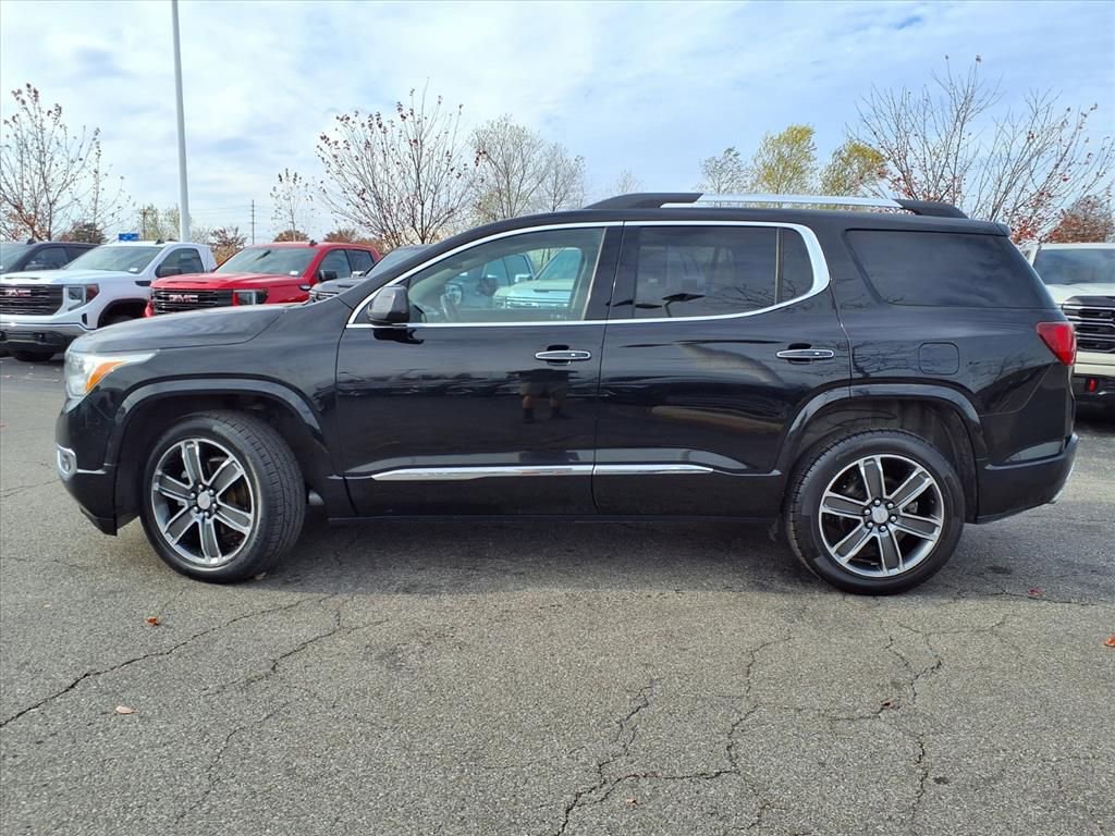Used 2018 GMC Acadia Denali w/ Technology Package image 2