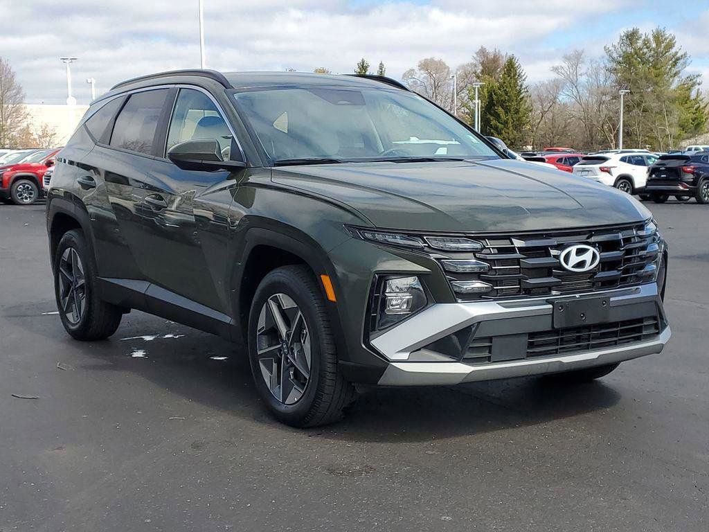 Used 2025 Hyundai Tucson SEL image 2