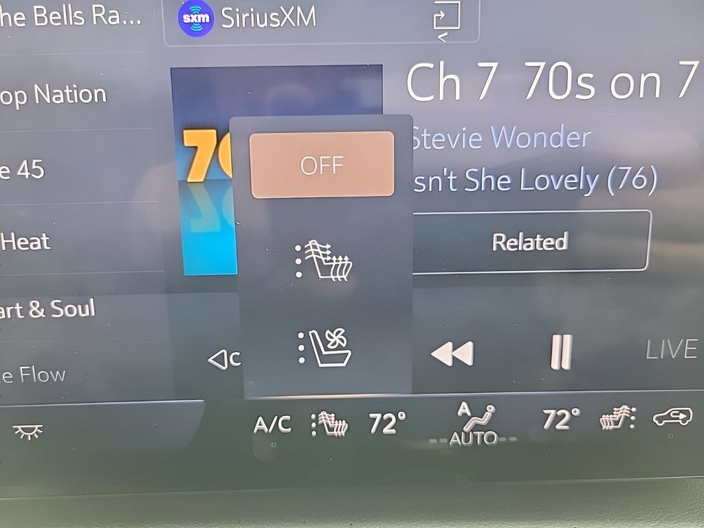 Used 2025 Buick Enclave Avenir w/ Super Cruise Package image 28