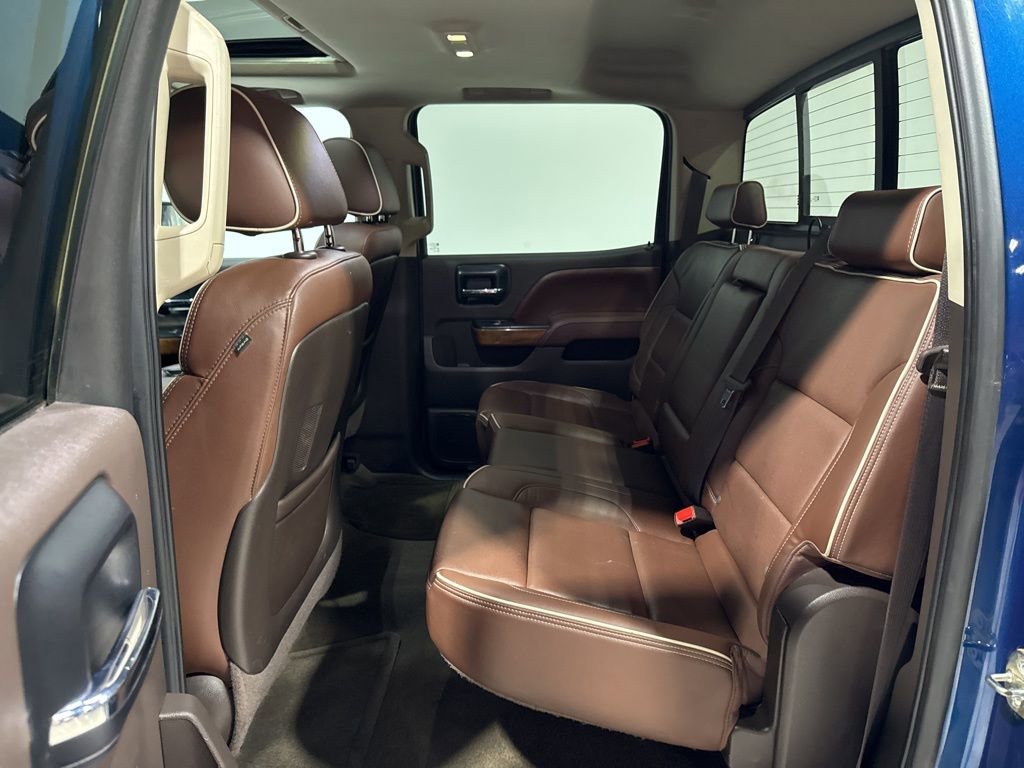 Used 2015 Chevrolet Silverado 1500 High Country w/ High Country Premium Package AWD/4WD image 33