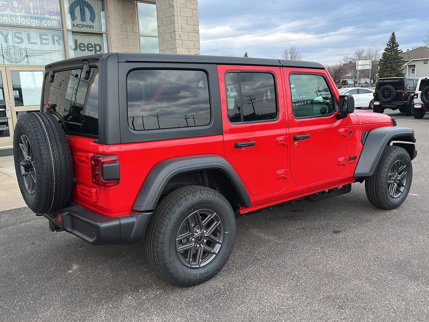 New 2026 Jeep Wrangler Unlimited Sport AWD/4WD image 7