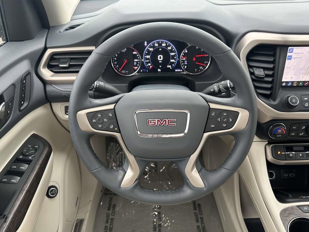 Certified 2023 GMC Acadia Denali w/ Denali Technology Package image 16