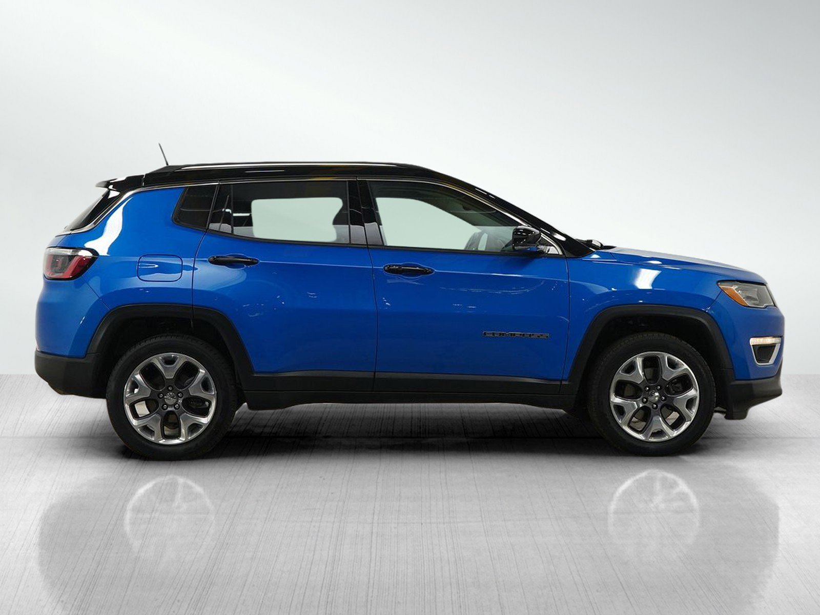Used 2020 Jeep Compass Limited image 6
