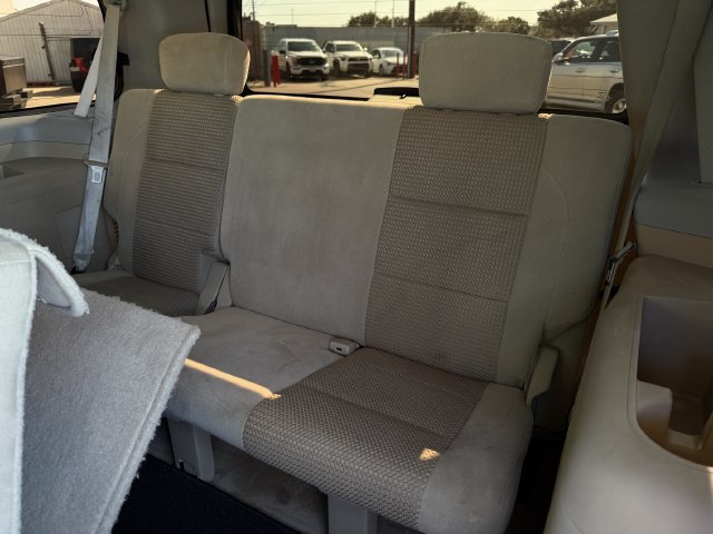 Used 2015 Nissan Armada SV RWD image 25