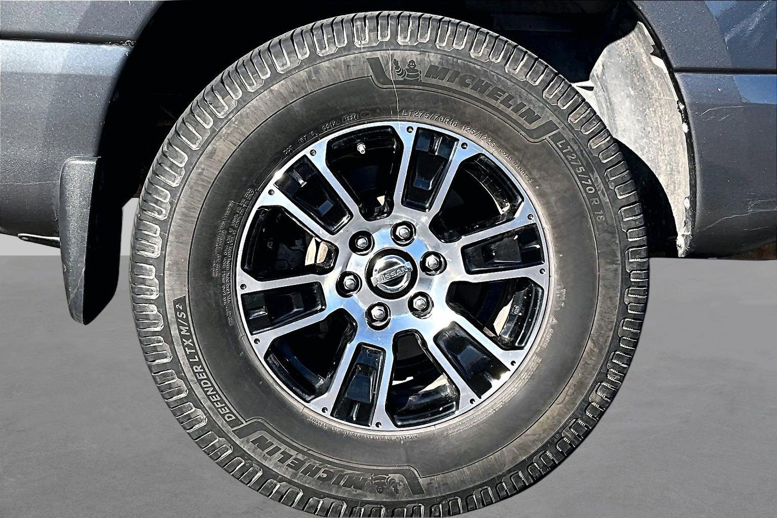 Used 2020 Nissan Titan SV w/ SV Convenience Package AWD/4WD image 8
