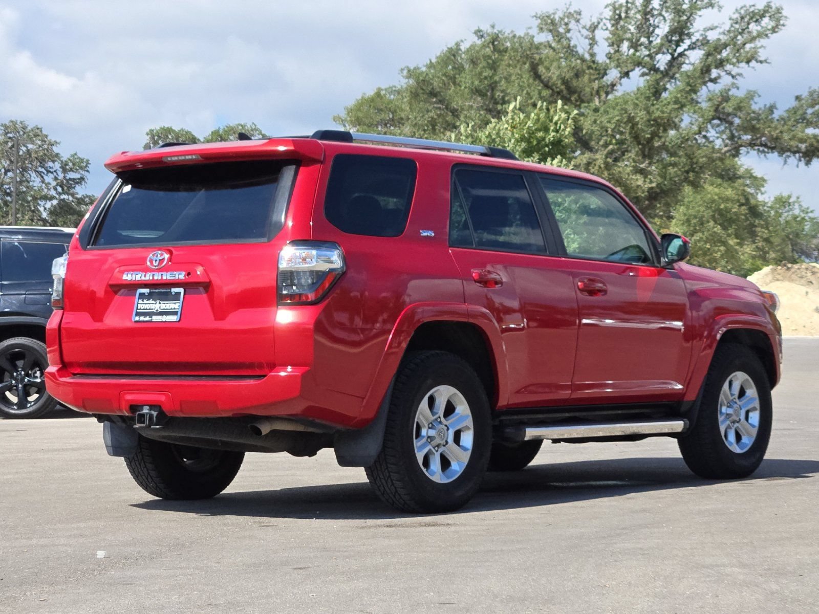 Certified 2019 Toyota 4Runner SR5 RWD image 5
