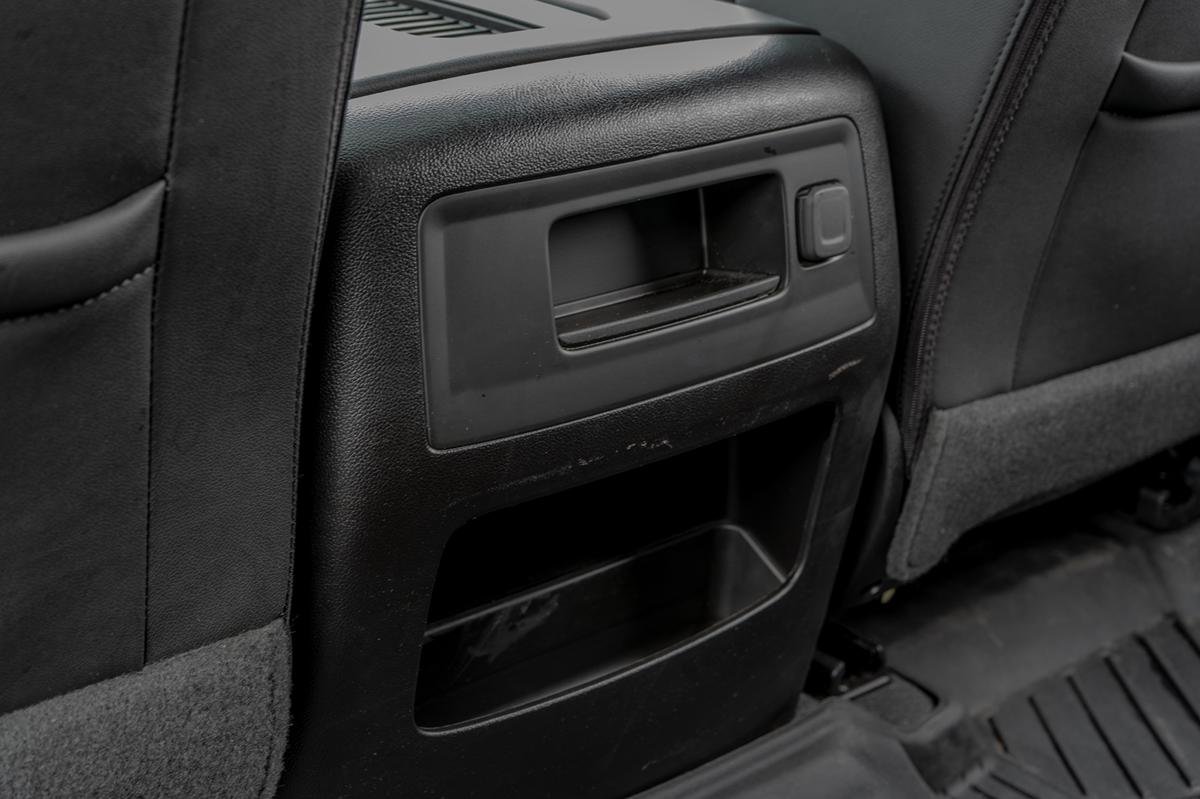 Used 2019 GMC Sierra 3500 SLT image 29