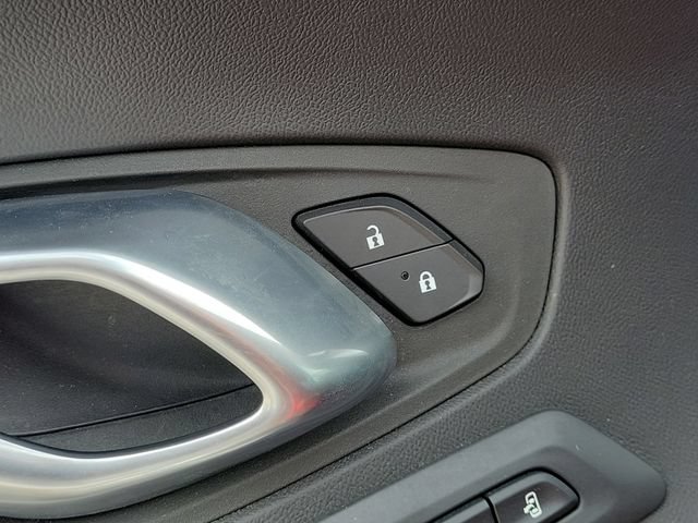 Used 2022 Chevrolet Camaro SS RWD image 14