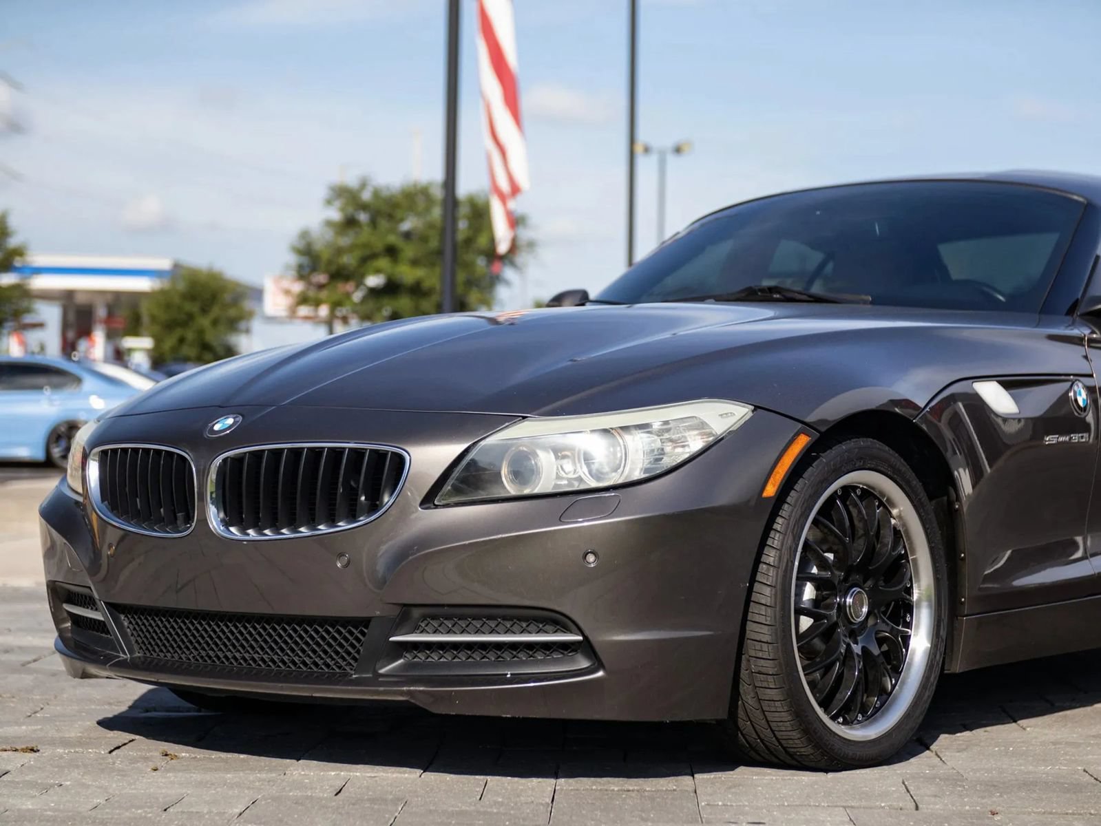 Used 2011 BMW Z4 sDrive30i RWD image 15
