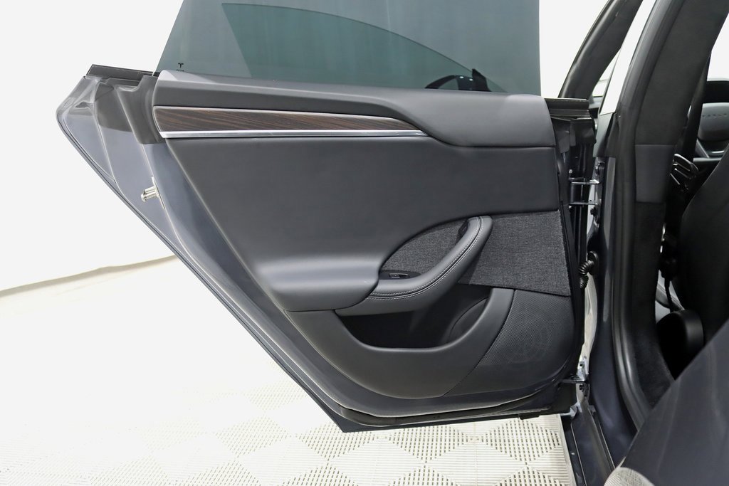 Used 2023 Tesla Model S Standard Range image 37