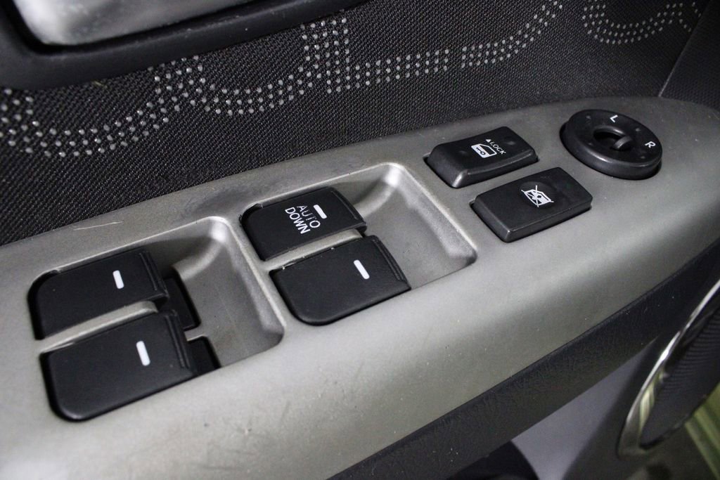 Used 2012 Kia Soul + image 16