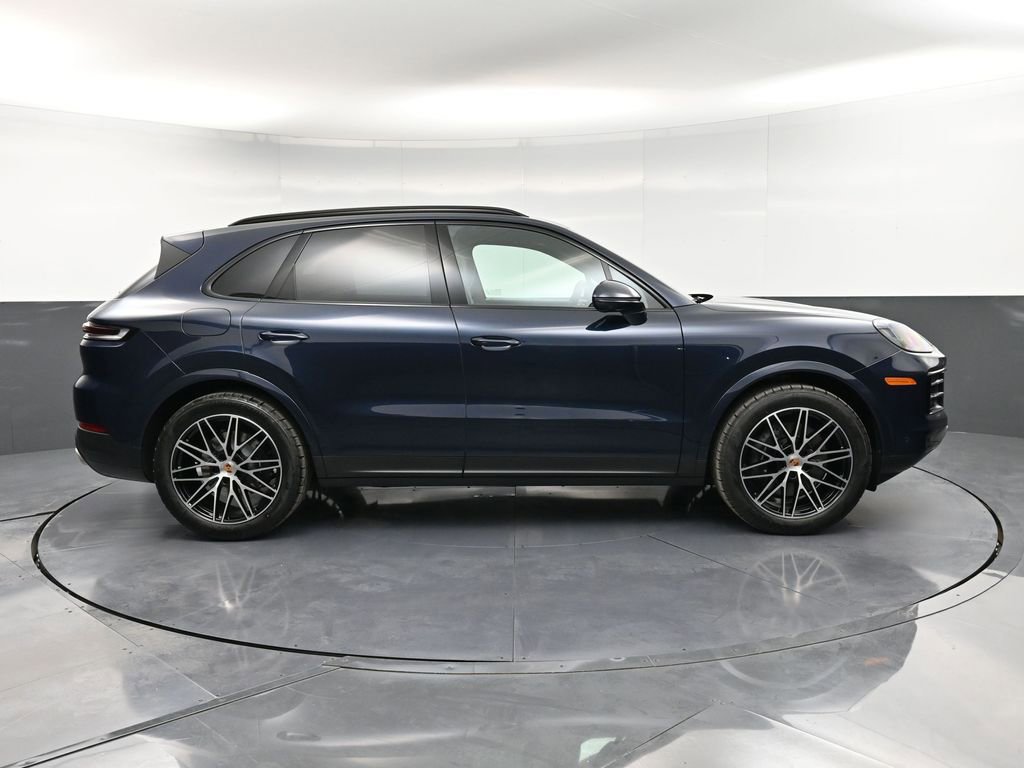 New 2026 Porsche Cayenne image 9