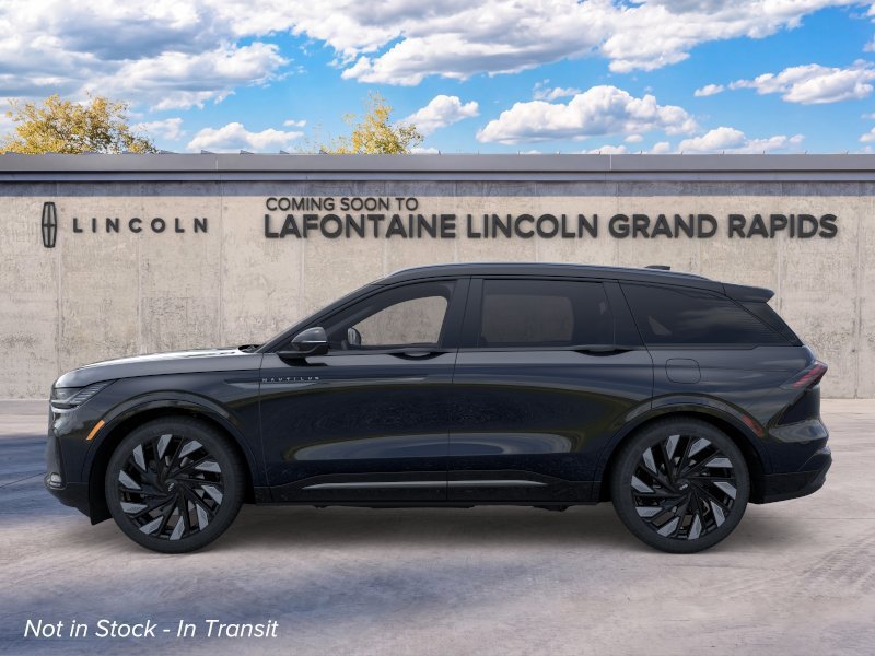 New 2026 Lincoln Nautilus Reserve AWD/4WD image 3