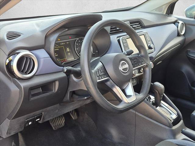 Used 2024 Nissan Versa SV FWD image 10