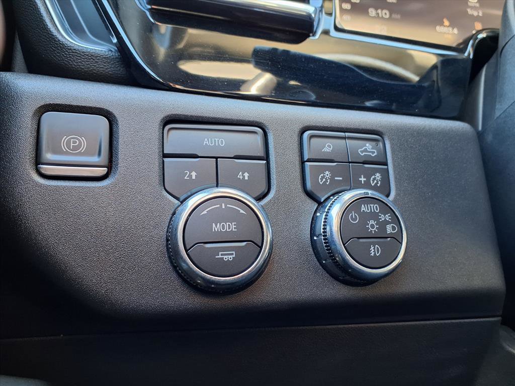 Used 2023 GMC Sierra 1500 SLT w/ SLT Premium Package image 19