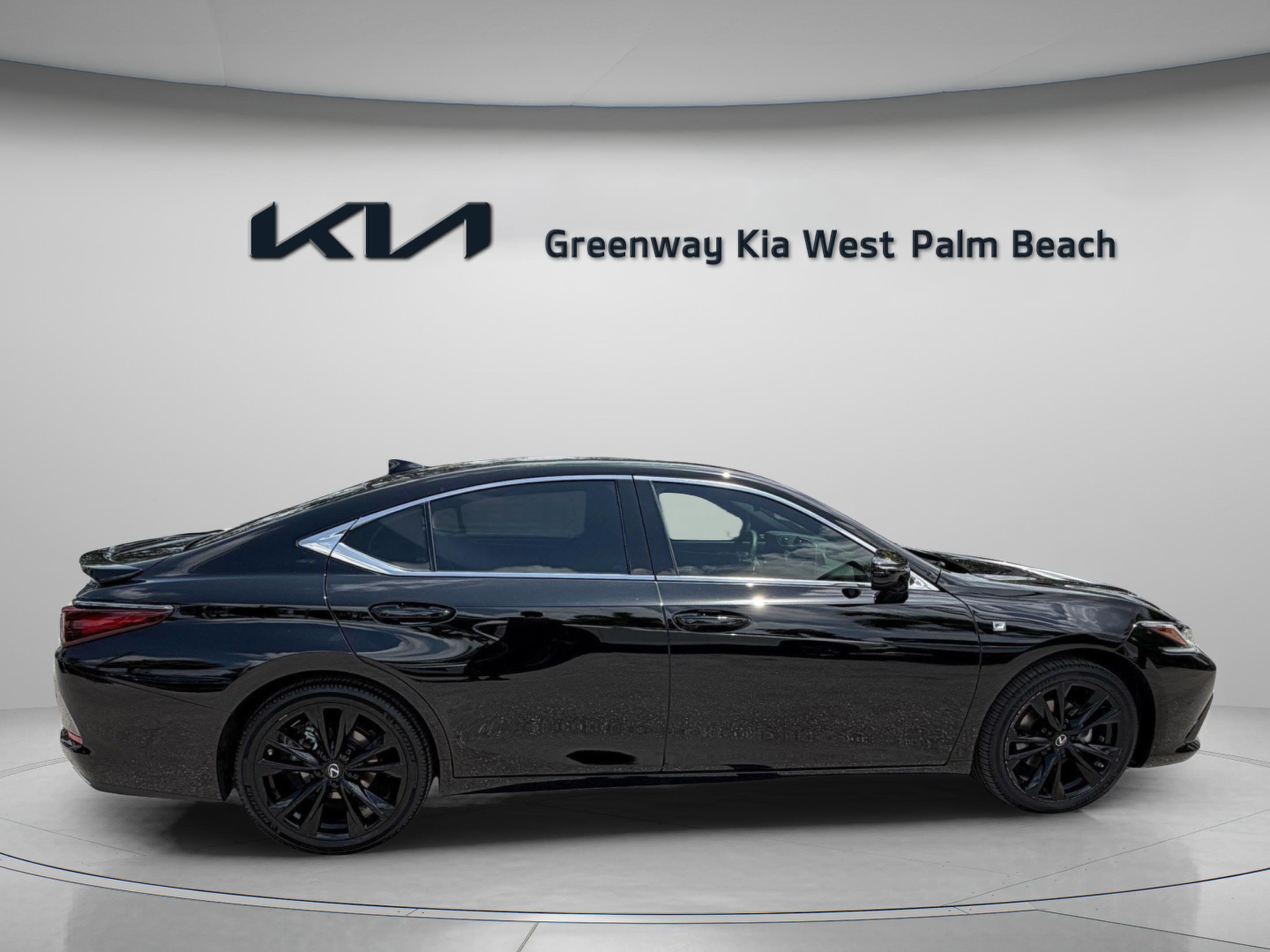 Used 2023 Lexus ES 350 F Sport w/ Accessory Package (Z2) FWD image 8