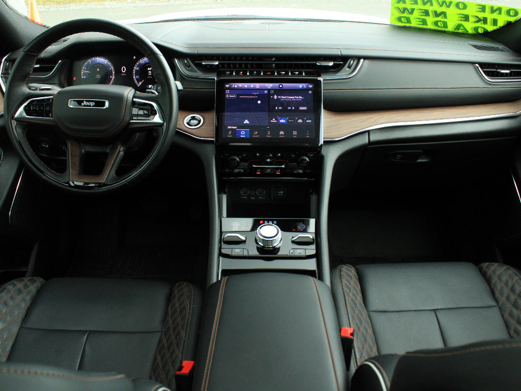 Certified 2025 Jeep Grand Cherokee L Summit image 18