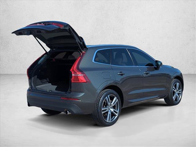 Used 2020 Volvo XC60 T5 Momentum w/ Protection Package AWD/4WD image 5