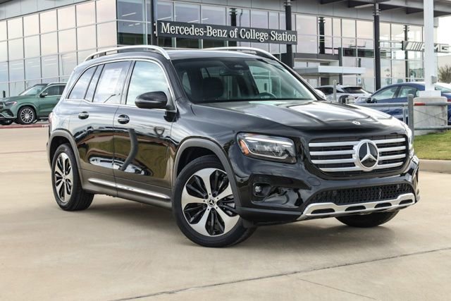 Certified 2024 Mercedes-Benz GLB 250 image 1