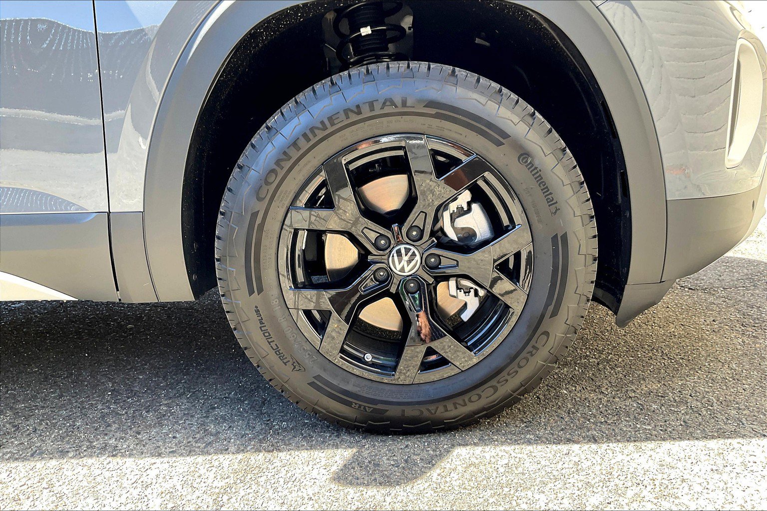 New 2026 Volkswagen Atlas Peak Edition AWD/4WD image 10