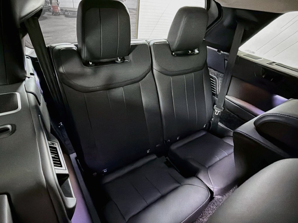 Used 2025 Land Rover Range Rover Long Wheelbase Autobiography AWD/4WD image 30
