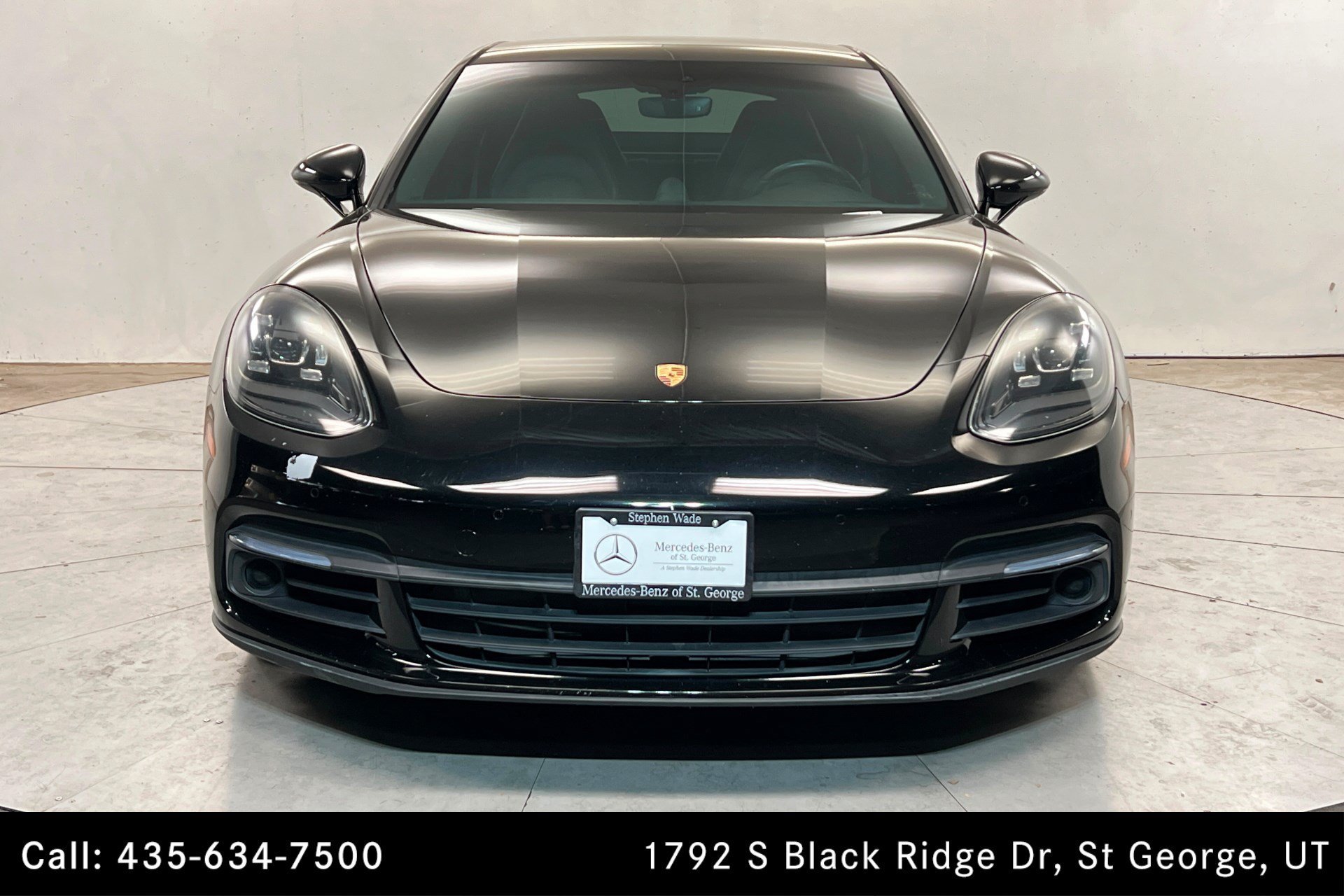 Used 2017 Porsche Panamera 4 AWD/4WD image 8