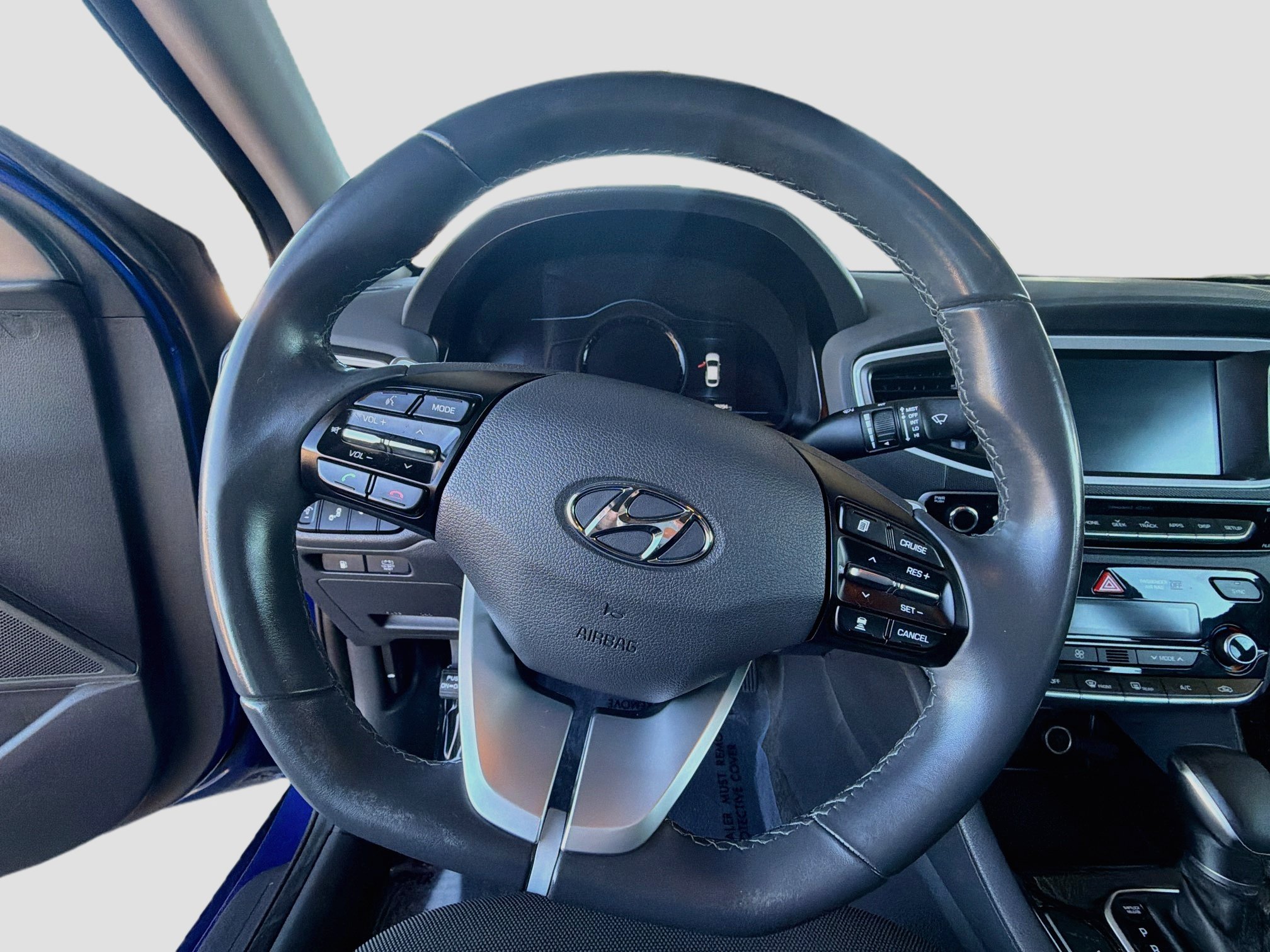 Used 2019 Hyundai Ioniq SEL FWD image 17
