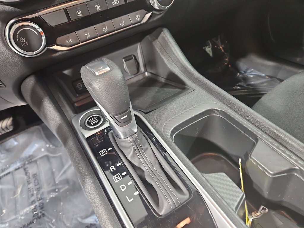 Certified 2025 Nissan Sentra SV w/ Trunk Package FWD image 24