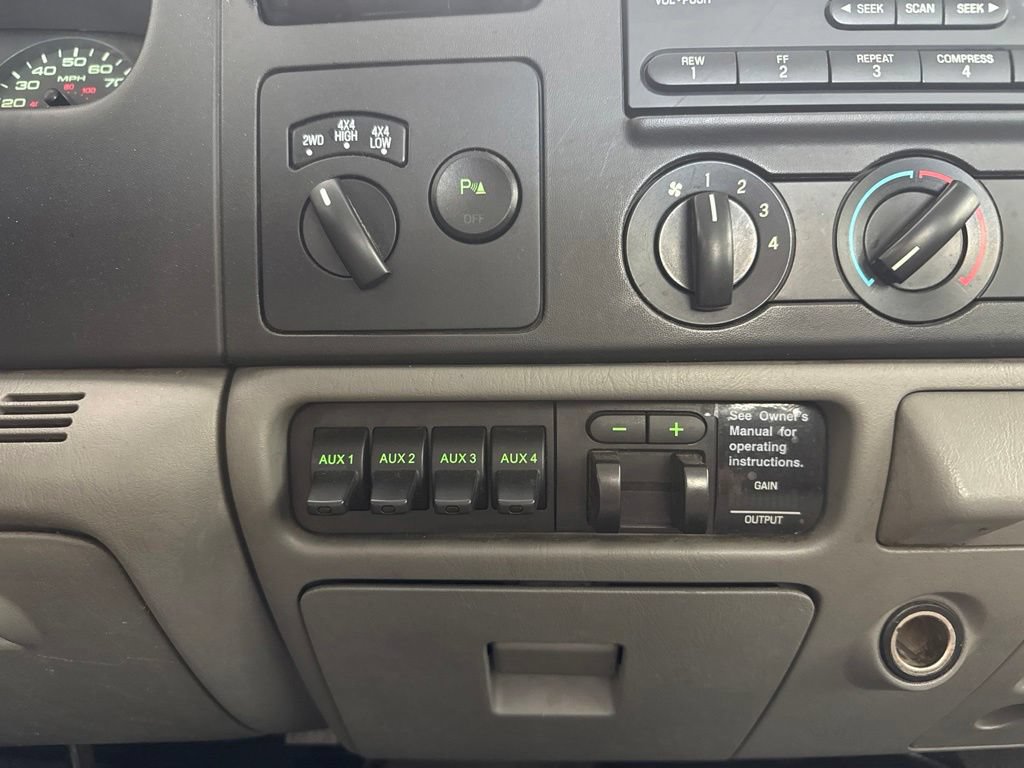 Used 2007 Ford F350 XLT AWD/4WD image 15