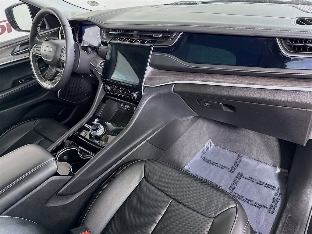 Used 2022 Jeep Grand Cherokee Limited 4xe w/ Luxury Tech Group II image 36