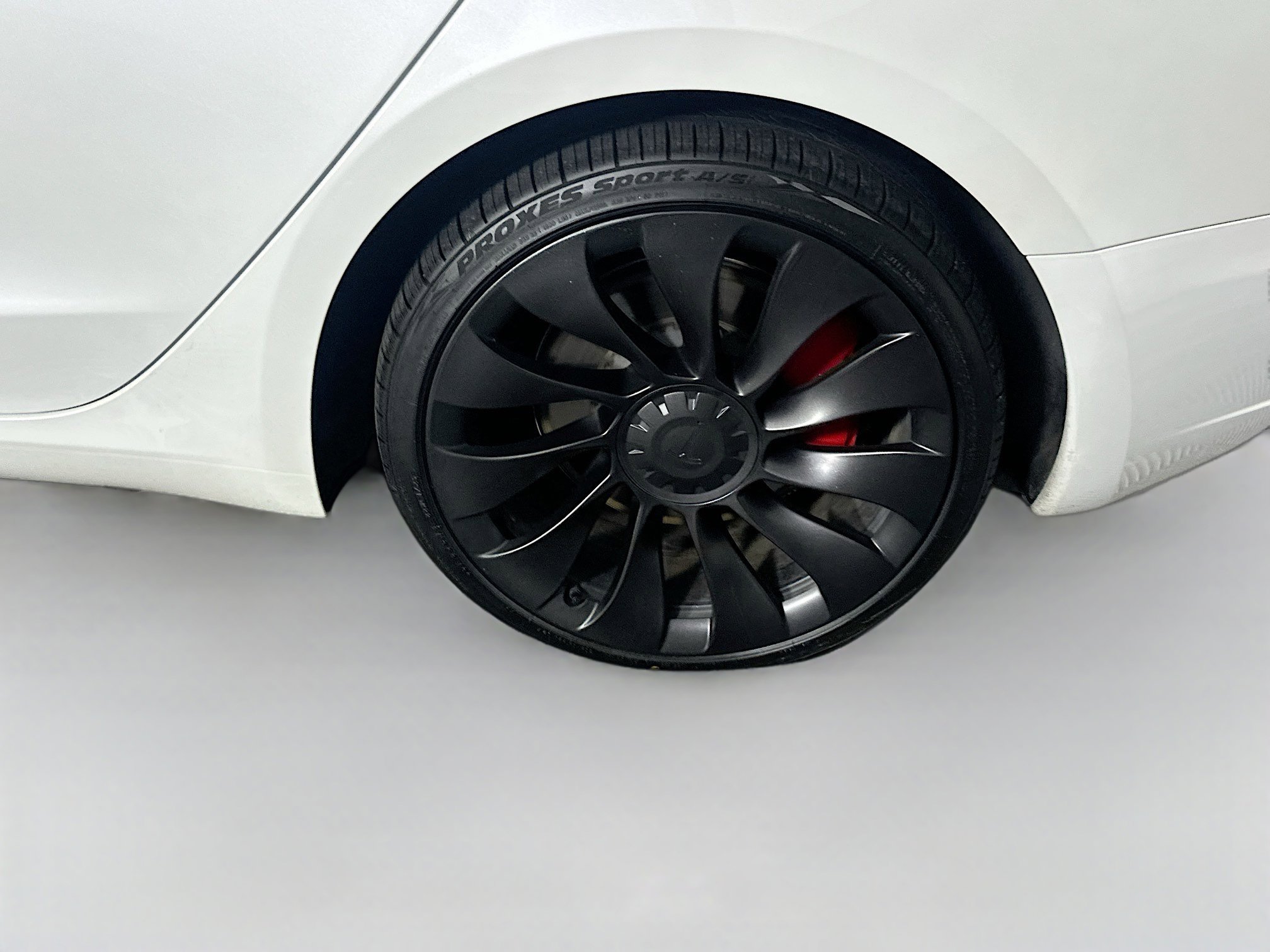 Used 2023 Tesla Model 3 Performance image 11