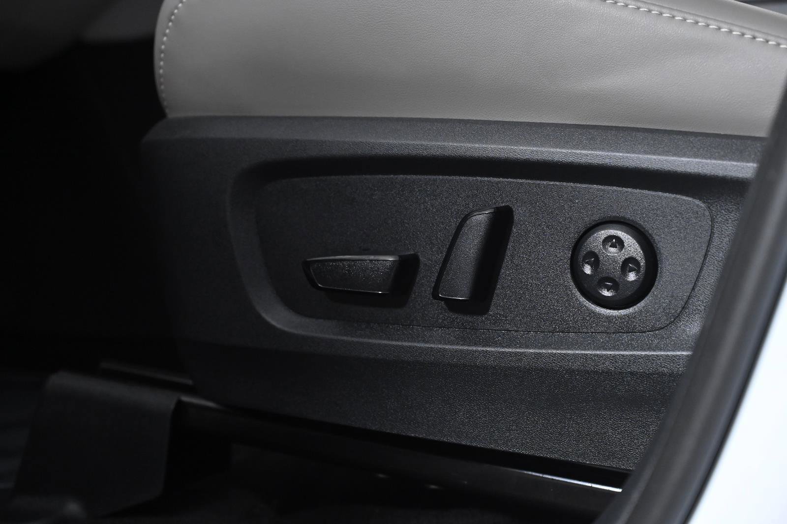 Certified 2026 INFINITI QX60 Luxe w/ Cargo Package image 24