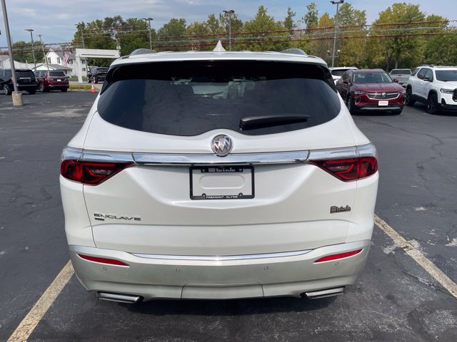 Used 2023 Buick Enclave Essence w/ Experience Buick Package AWD/4WD image 7