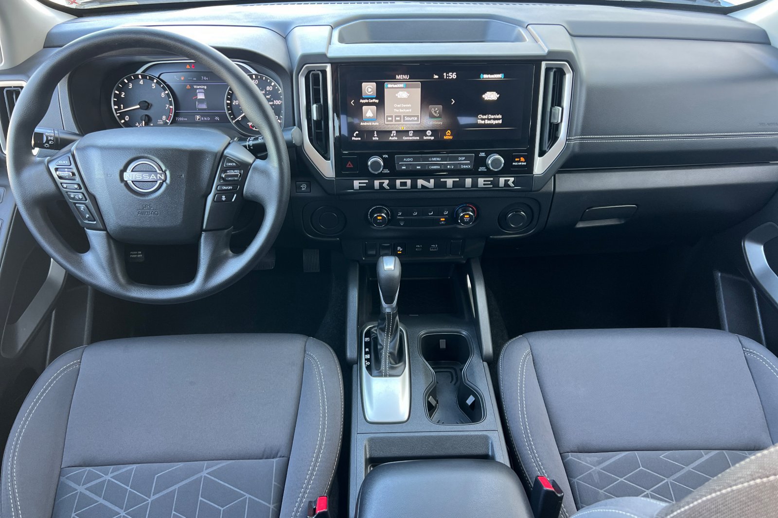 Certified 2025 Nissan Frontier SV w/ Tow Package RWD image 15