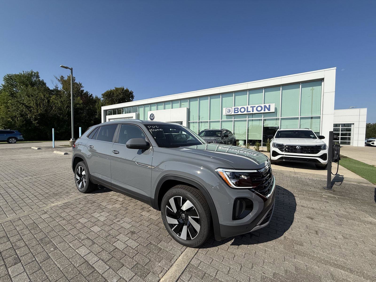 New 2026 Volkswagen Atlas Cross Sport SE image 3