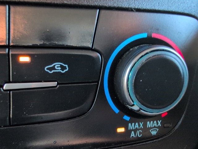 Used 2019 Ford Transit Connect XL image 26