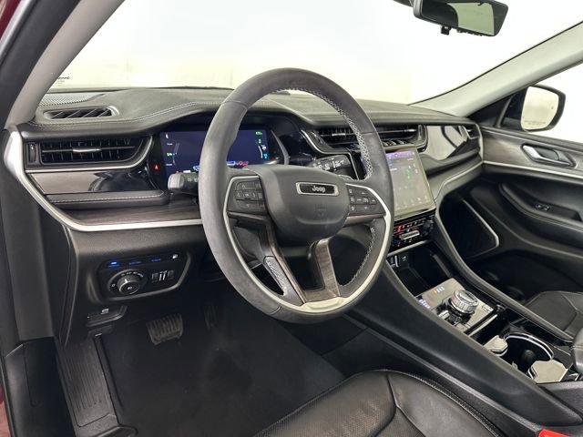 Used 2023 Jeep Grand Cherokee 4WD 4xe w/ Luxury Tech Group II image 13