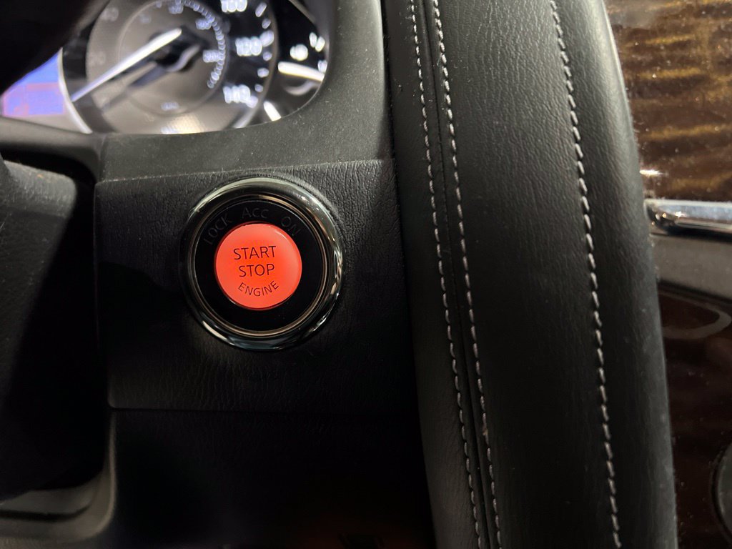 Used 2019 Nissan Armada Platinum w/ Captain's Chairs Package RWD image 37