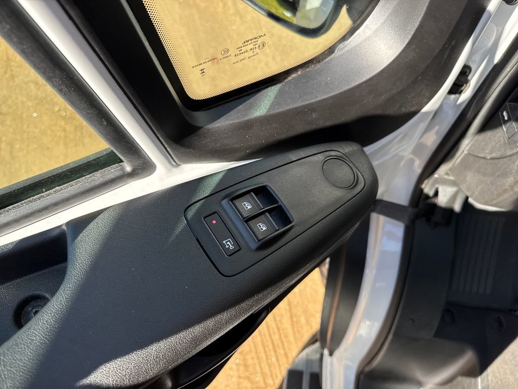 Used 2023 RAM ProMaster 2500 image 13