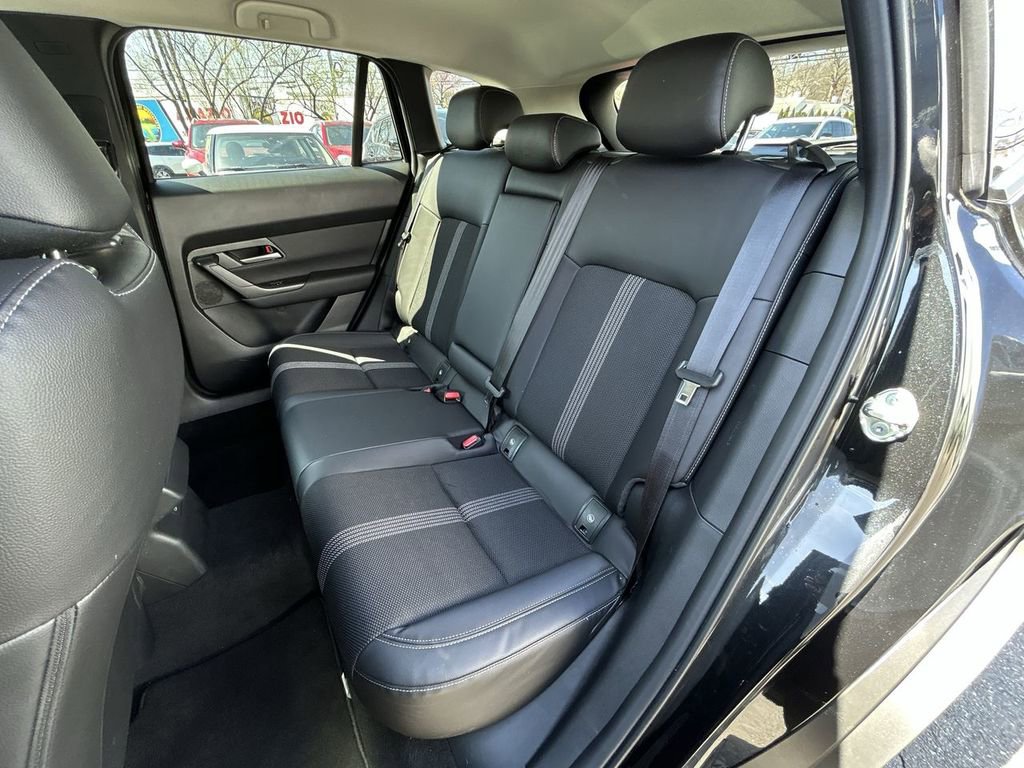 Certified 2025 MAZDA CX-50 AWD 2.5 S w/ Select Package image 23