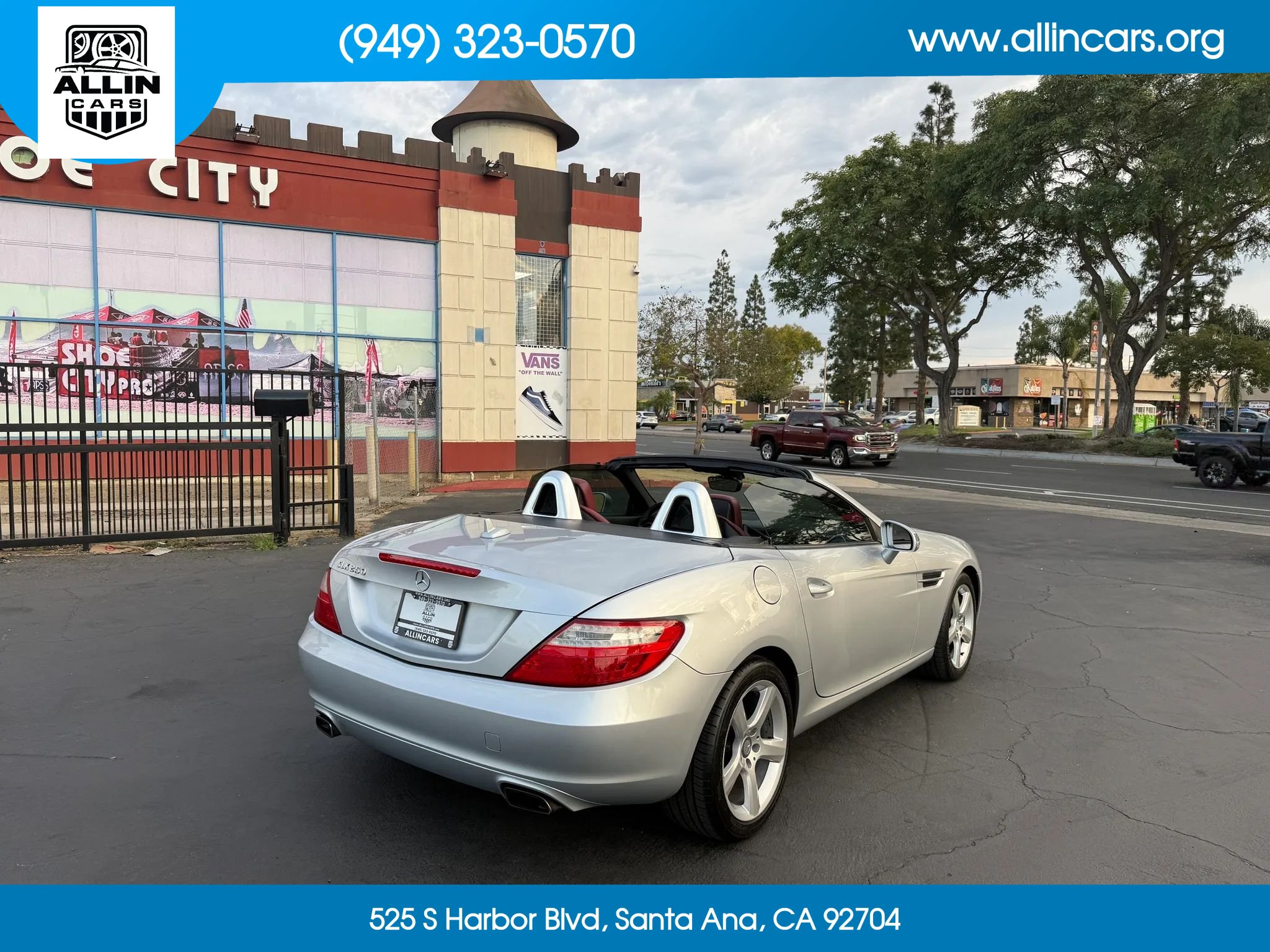 Used 2012 Mercedes-Benz SLK 250 image 6