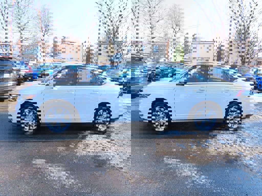 Certified 2023 Honda Accord LX image 3