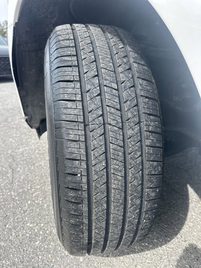 Used 2024 Ford Expedition Max XLT image 35