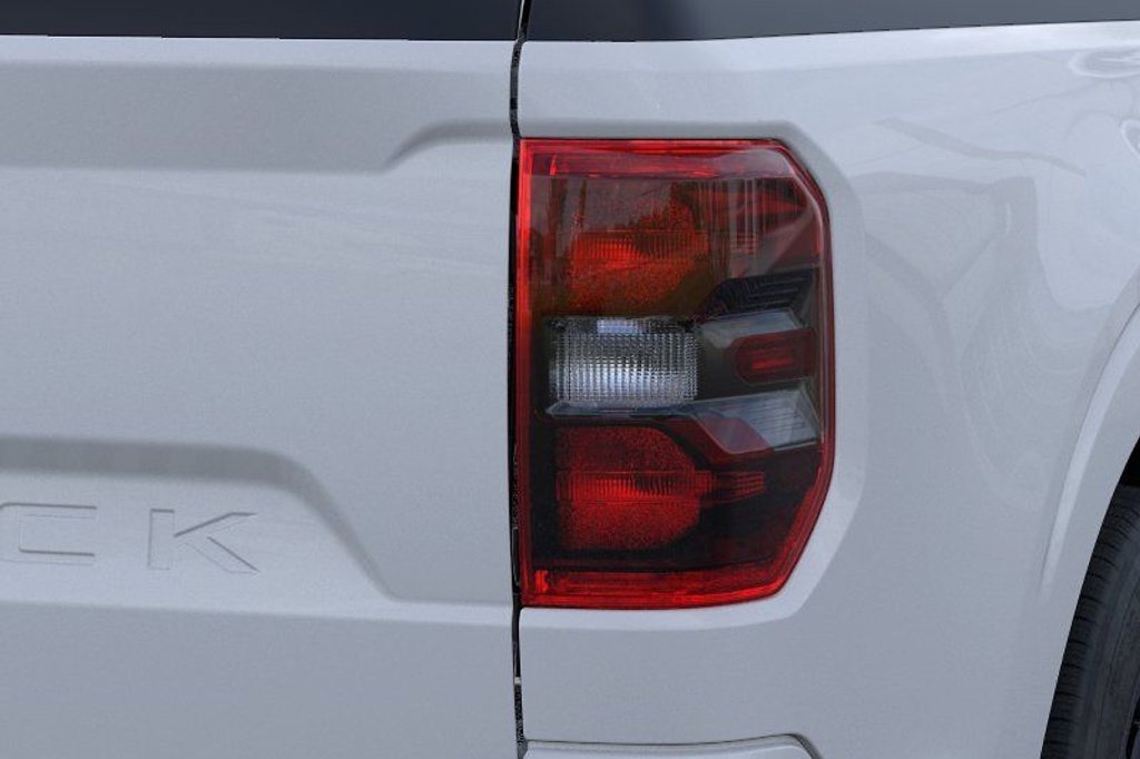 New 2026 Ford Maverick Lobo AWD/4WD image 26