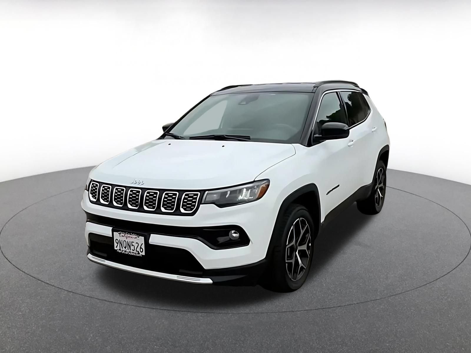 Used 2025 Jeep Compass Limited AWD/4WD image 6